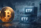 Újra pénz áramlott a Bitcoin ETF-ekbe, de a nyomás továbbra is érezhető